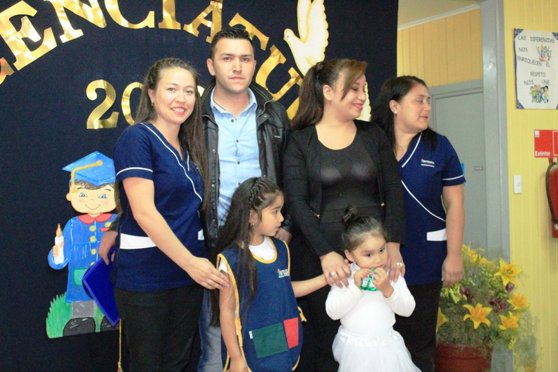 Licenciatura de egreso medio mayor fue realizada en el jardín infantil Petetin 09-01-2019 (16)
