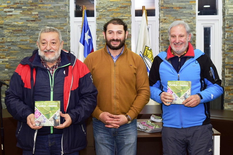 Lanzamiento oficial del libro “Guía de Campo Flor y Fauna” 24-07-2023 (5)