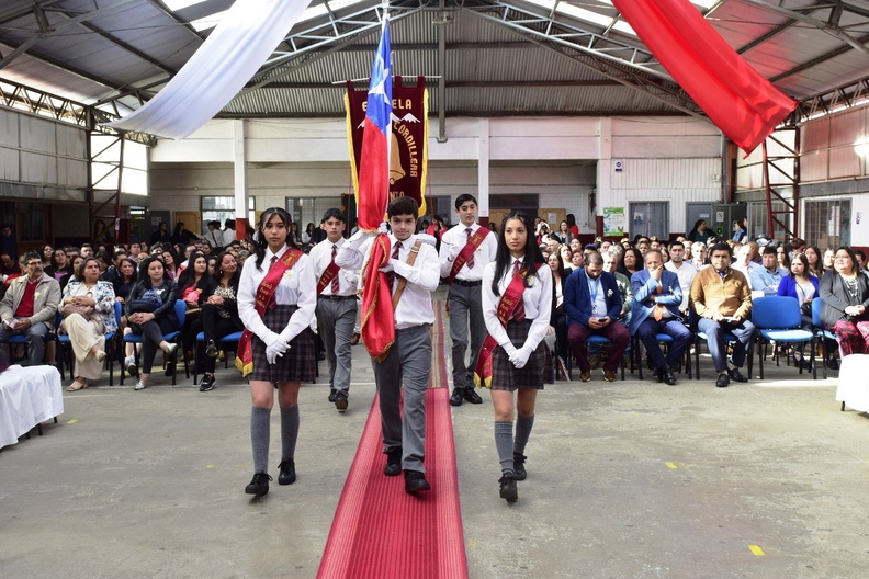 Licenciatura de octavos básicos Escuela Puerta de la Cordillera 2023 22-12-2023 (77)