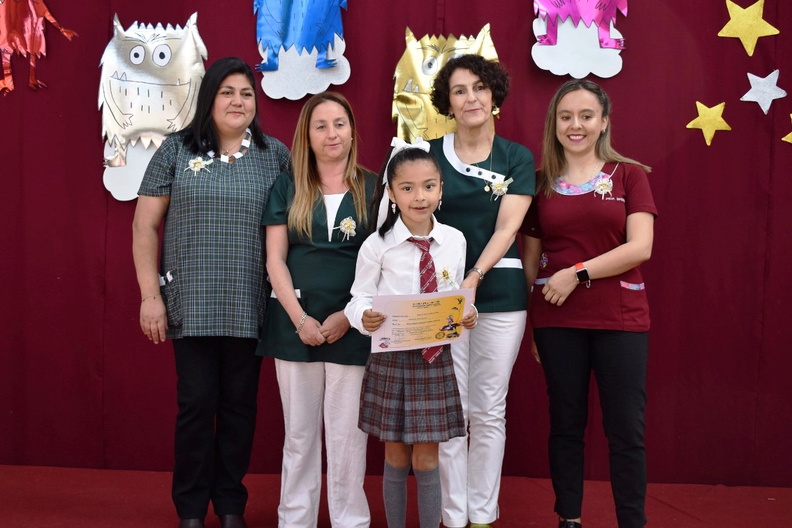Ceremonia de egreso de Kinder de la Escuela Puerta de la Cordillera 14-12-2023 (37)