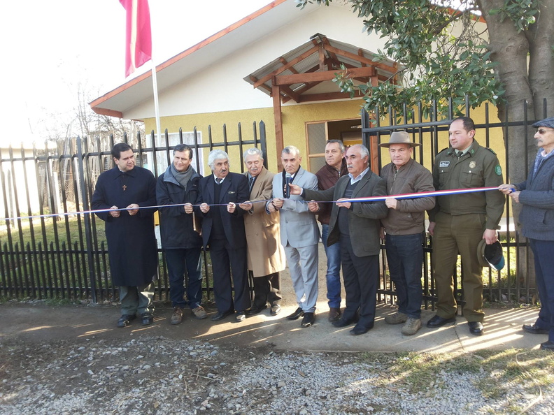 Autoridades y vecinos inauguraron sede social de la junta de vecinos en Recinto 03-07-2016 (14).jpg