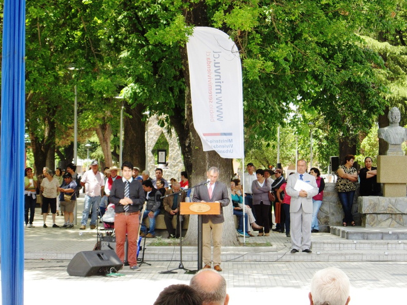 Plaza de Armas de Pinto hace su inauguración oficial ante las autoridades y la comunidad 01-12-2016 (17).JPG