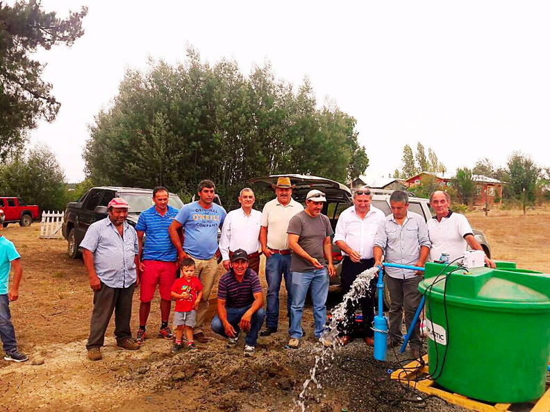 Se probó el primer pozo de agua en el sector Lluanco Tejería que beneficiará a 53 familias 27-02-2017 (2).jpg