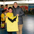 Entrega de implementación deportiva a la Escuela de Fútbol de Pinto hizo entrega el Alcalde Manuel Guzmán en el Gimnasio Municipal 31-07-2017 (3)