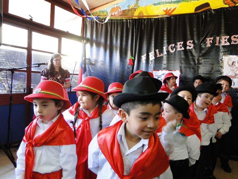 Celebración de Fiestas Patrias en la Escuela Javier Jarpa Sotomayor de los Lleuques 13-09-2017 (7)