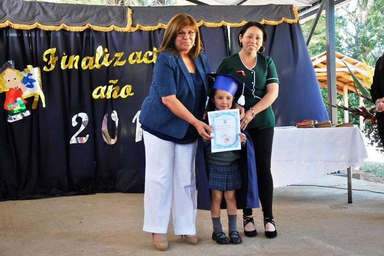 Licenciatura y Ceremonia de Premiación en la Escuela Héctor Manuel Arias Cortes 18-12-2017 (15).jpg