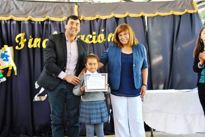 Licenciatura y Ceremonia de Premiación en la Escuela Héctor Manuel Arias Cortes 18-12-2017 (16)