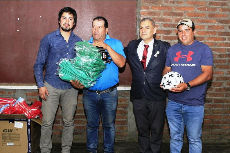 Asociación de Fútbol Urbano de Pinto realizo cena de fin de año 18-12-2017 (2)
