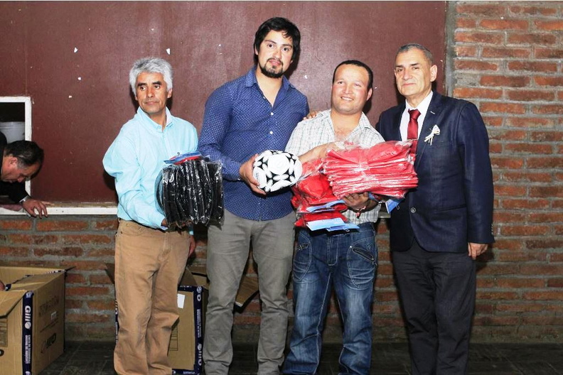 Asociación de Fútbol Urbano de Pinto realizo cena de fin de año 18-12-2017 (14)