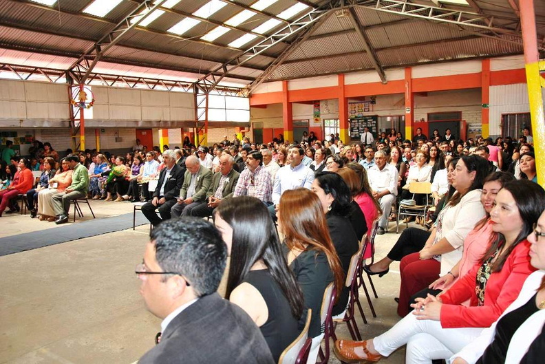 Ceremonia de despedida de los 8° Básicos de la Escuela Puerta de la Cordillera 20-12-2017 (2)