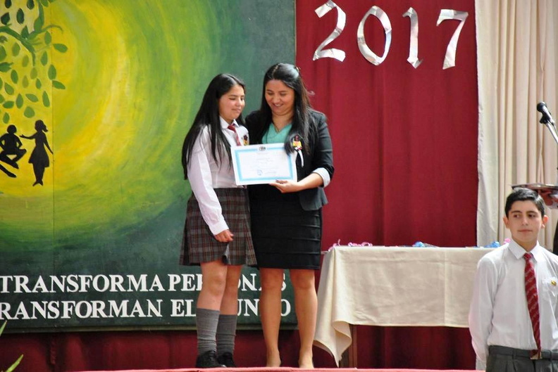 Ceremonia de despedida de los 8° Básicos de la Escuela Puerta de la Cordillera 20-12-2017 (9)