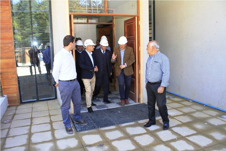 Autoridades Regionales visitaron nuevo Edificio Consistorial y el Cuartel de Bomberos de Pinto 16-03-2018 (2)