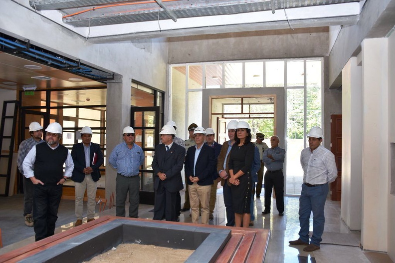 Autoridades Regionales visitaron nuevo Edificio Consistorial y el Cuartel de Bomberos de Pinto 16-03-2018 (11).jpg