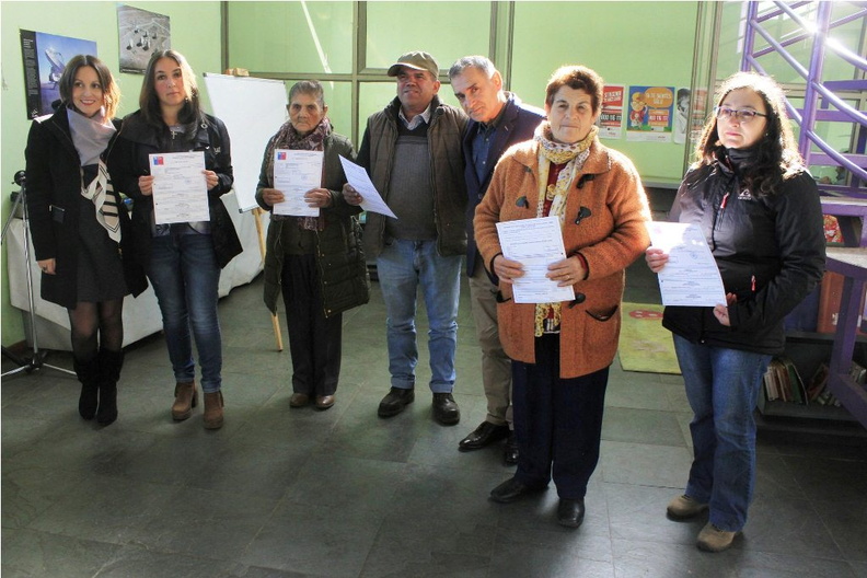 Programa de Protección Patrimonio Familiar entrega subsidios a 48 familias de Pinto 12-04-2018 (2)