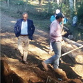 Alcalde Manuel Guzmán inspecciona en terreno el Mejoramiento del Camino Las Compuertas 25-04-2018 (2)