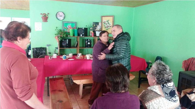 La Agrupación de Discapacitados Pre-Cordillera celebró el Día de la Madre junto al Alcalde Manuel Guzmán 16-05-2018 (7)