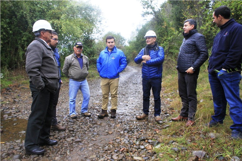 San Ignacio y Pinto realizan reunión en terreno por problemática en el sector de Larqui 17-05-2018 (4)