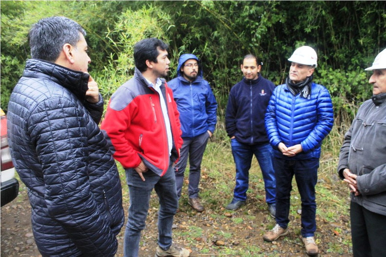 San Ignacio y Pinto realizan reunión en terreno por problemática en el sector de Larqui 17-05-2018 (10).jpg