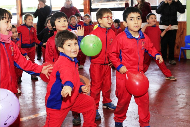 Escuela de Lenguaje Pinto y Aprendo realiza actividad física con alumnos y apoderados 21-06-2018 (11).jpg