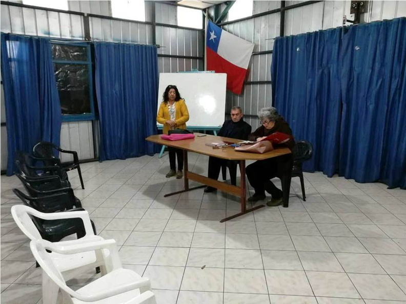 Junta de vecinos de El Rosal realiza reunión con el Alcalde de Pinto 07-07-2018 (1).jpg