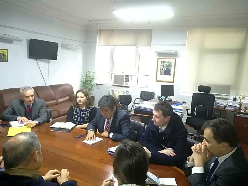Alcalde de Pinto sostuvo reunión con la Jefa Nacional (S) de Atención Primaria y el Jefe Nacional de Infraestructura del Ministerio de Salud 30-07-2018 (12)