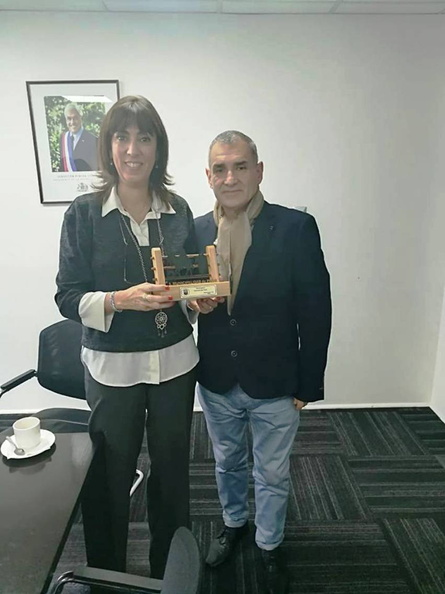 Alcalde de Pinto se reúne con la Subsecretaria de Turismo 13-08-2018 (2).jpg
