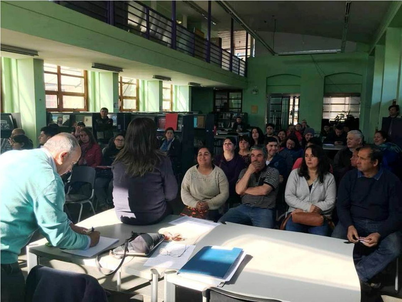 Servicio de Salud Ñuble realiza reunión para los Ramaderos en la Biblioteca Municipal 10-09-2018 (3)
