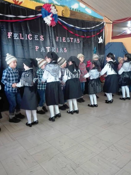 Escuela Javier Jarpa Sotomayor de Los Lleuques celebró las Fiestas Patrias 14-09-2018 (14).jpg