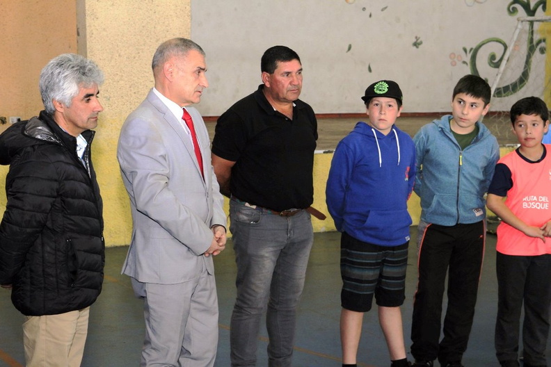 Implementación deportiva fue entregada a la Escuela Juvenil de Fútbol de Pinto 05-10-2018 (1).jpg