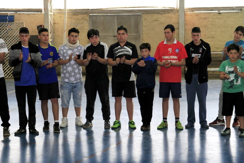 Implementación deportiva fue entregada a la Escuela Juvenil de Fútbol de Pinto 05-10-2018 (3)