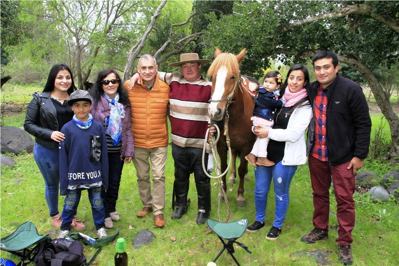 Tarde recreativa y criolla se vivió en el Camping Los Boldos 08-10-2018 (13)
