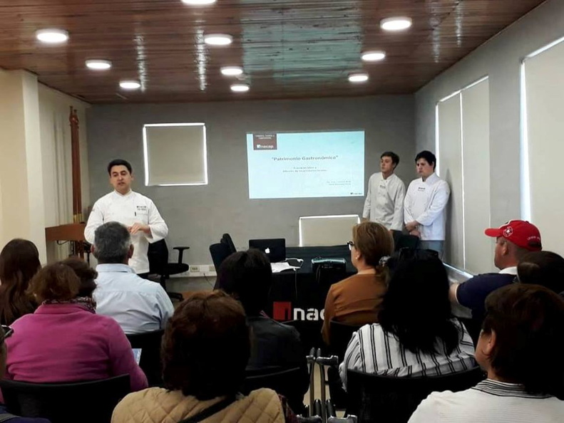 Expositores de la 14º Exposición Regional Ovina de Pinto reciben charla en INACAP sede Chillán 07-11-2018 (5)