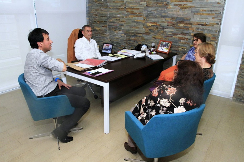 Alcalde de Pinto sostuvo reunión con la Unión Comunal del Adulto Mayor 22-11-2018 (1)