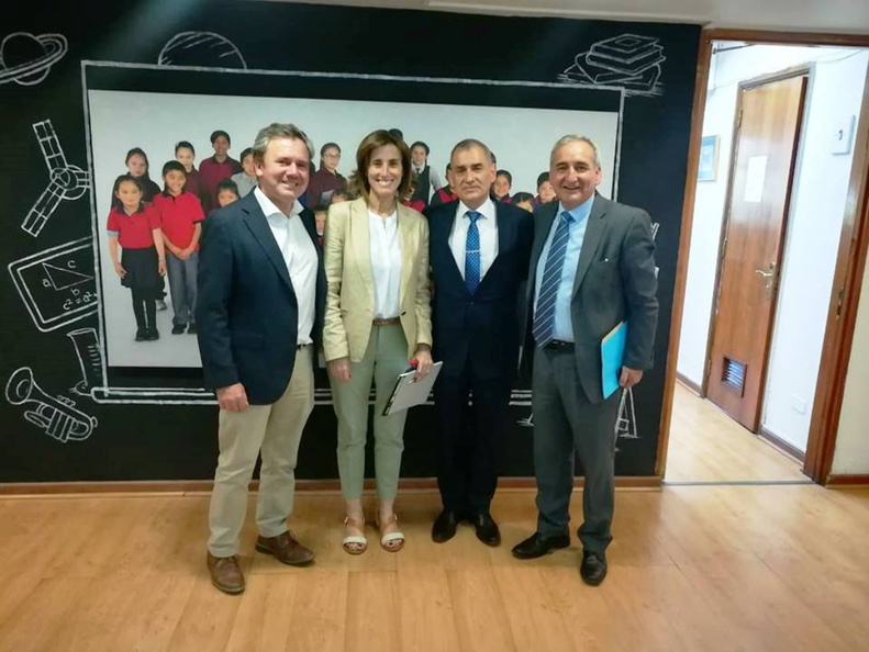 Alcalde Manuel Guzmán sostuvo reunión con la Ministra de Educación 06-12-2018 (2)