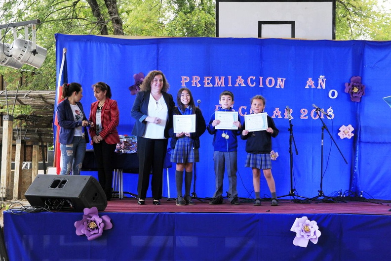 Premiación Escolar 2018 fue realizada en la Escuela Los Lleuques 13-12-2018 (53)