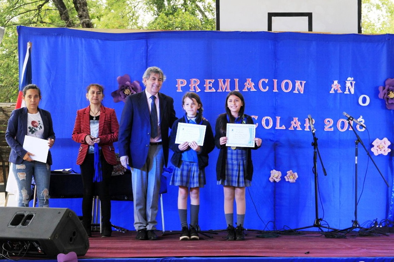 Premiación Escolar 2018 fue realizada en la Escuela Los Lleuques 13-12-2018 (4).jpg