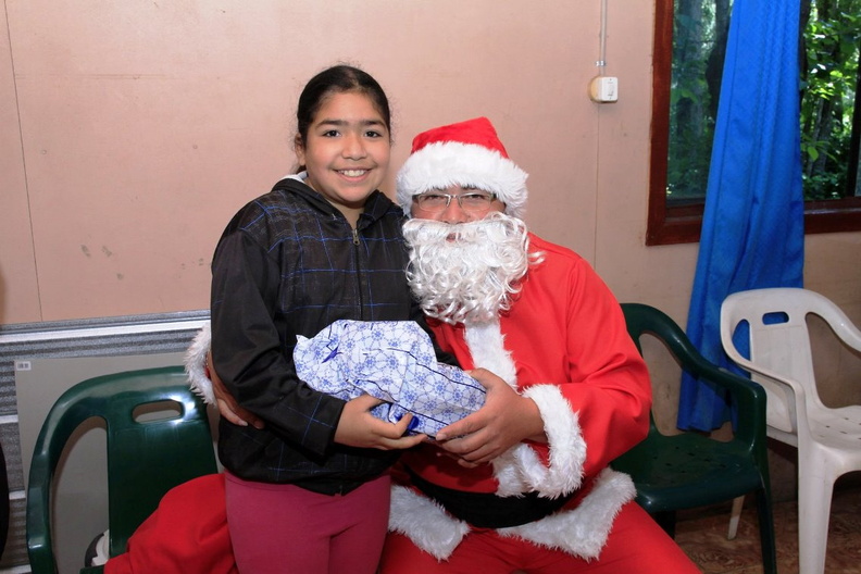 I. Municipalidad de Pinto realiza tradicional entrega de regalos a varios sectores de la comuna 15-12-2018 (26)