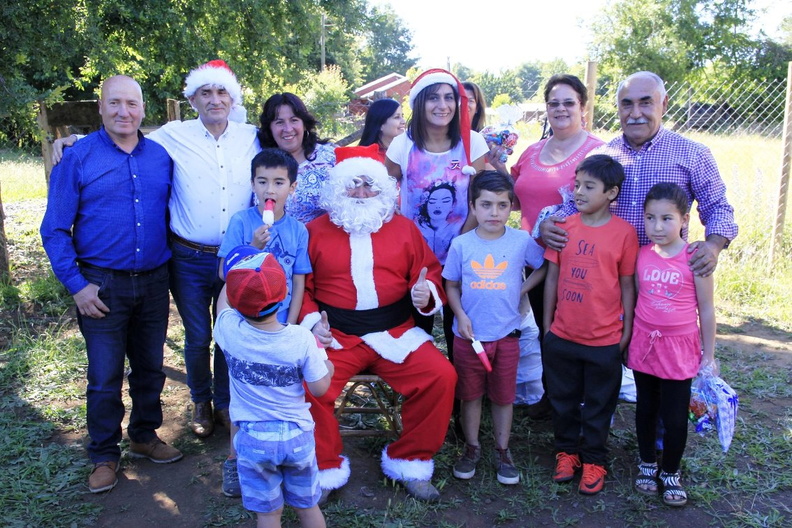 I. Municipalidad de Pinto realiza tradicional entrega de regalos a varios sectores de la comuna 15-12-2018 (28)