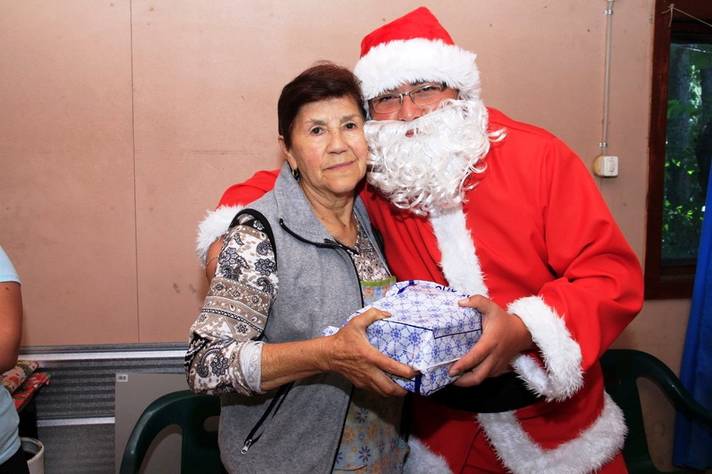 I. Municipalidad de Pinto realiza tradicional entrega de regalos a varios sectores de la comuna 15-12-2018 (39)