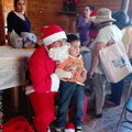 I. Municipalidad de Pinto continúa con la tradicional entrega de regalos a varios sectores de la comuna 16-12-2018 (191)