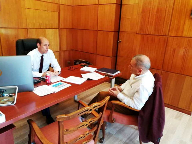 Alcalde Manuel Guzmán Aedo se reunió con el Intendente de la Región de Ñuble 17-12-2018 (4).jpg