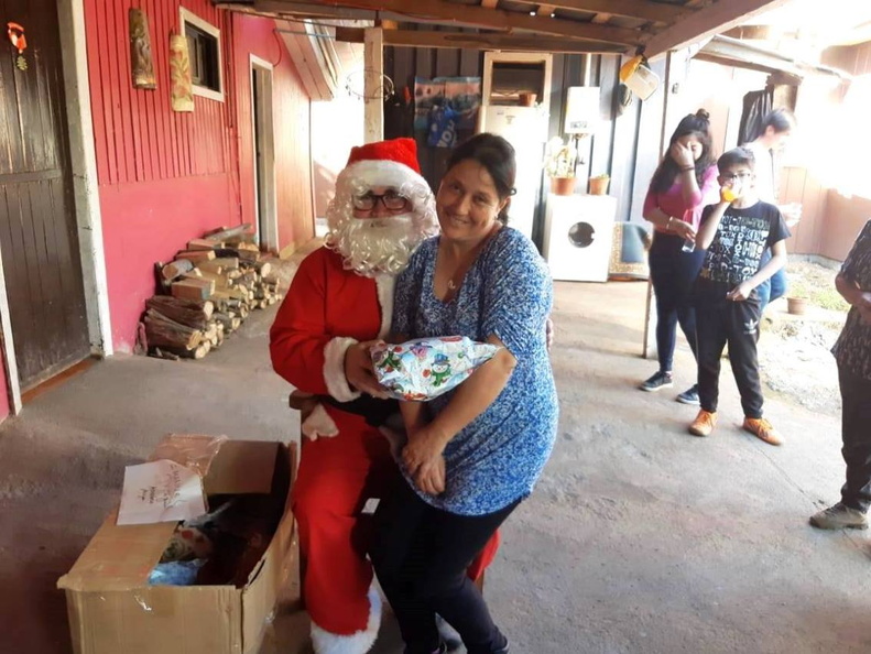 I. Municipalidad de Pinto entrega últimos regalos de navidad a varios sectores de la comuna 18-12-2018 (18)
