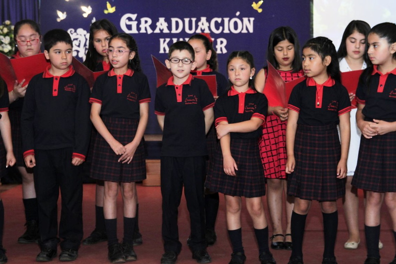 Graduación de alumnos de Kinder fue realizada en la Escuela José Toha Soldevilla 18-12-2018 (8)