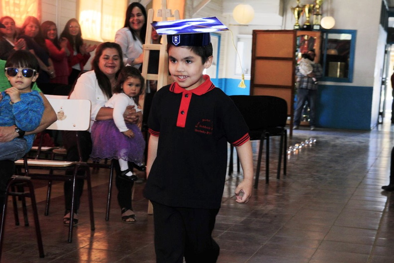 Graduación de alumnos de Kinder fue realizada en la Escuela José Toha Soldevilla 18-12-2018 (15)
