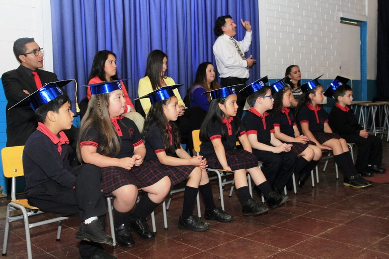 Graduación de alumnos de Kinder fue realizada en la Escuela José Toha Soldevilla 18-12-2018 (18)