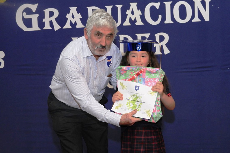 Graduación de alumnos de Kinder fue realizada en la Escuela José Toha Soldevilla 18-12-2018 (47)