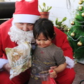 Entrega de Juguetes de Navidad fue realizada en los sectores de Pincura y El Rosal sector 1 19-12-2018 (23).jpg