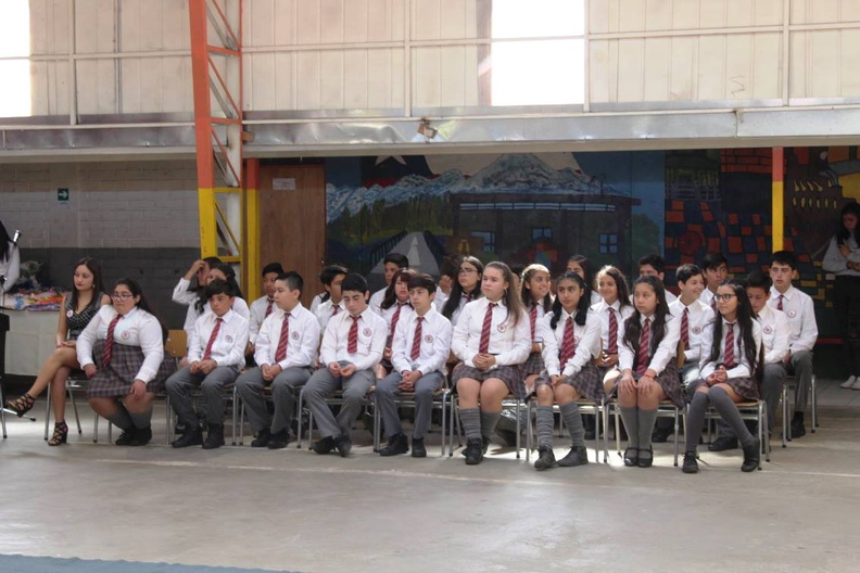 Licenciatura de 8° Básico de la Escuela Puerta de la Cordillera 19-12-2018 (5).jpg