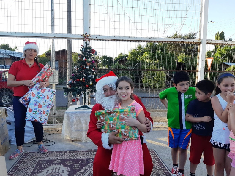 Entrega de Juguetes de Navidad fue realizada en la Villa Padre Hurtado y en la Villa Manuel Rodríguez 21-12-2018 (45)