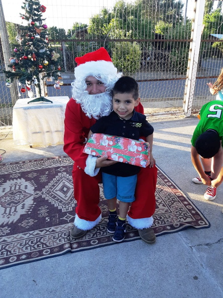 Entrega de Juguetes de Navidad fue realizada en la Villa Padre Hurtado y en la Villa Manuel Rodríguez 21-12-2018 (79)